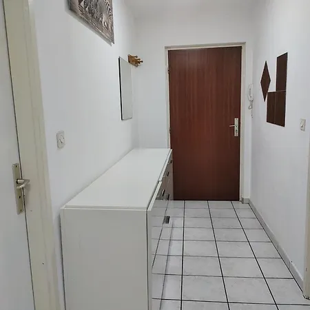 Appartamento T3 Proche De Bale