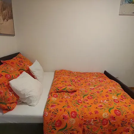 Apartment T3 Proche De Bale